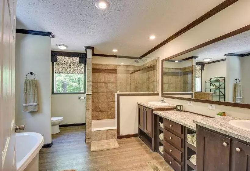 Woodsy Hayesville Home On Jackrabbit Trail!