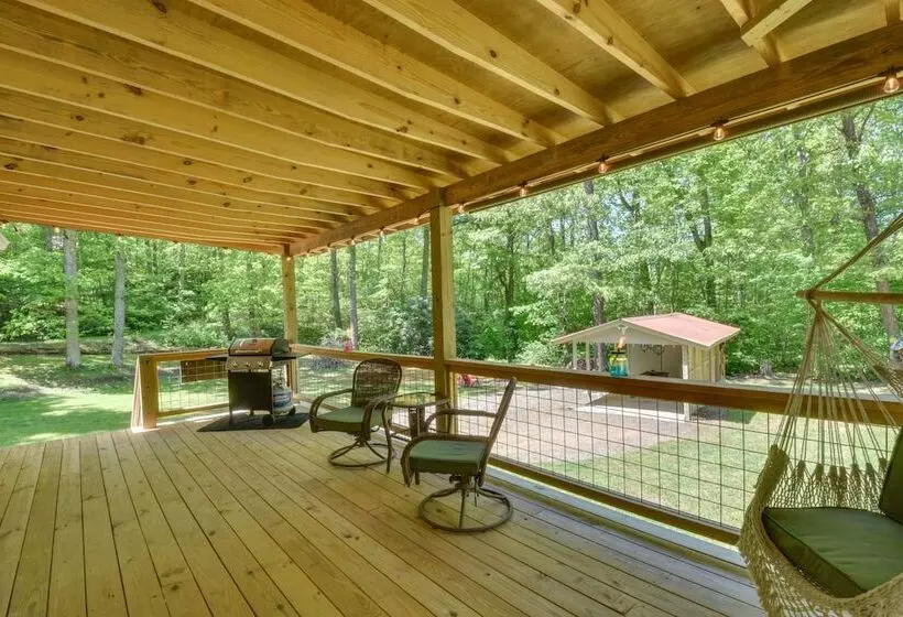 Woodsy Hayesville Home On Jackrabbit Trail!