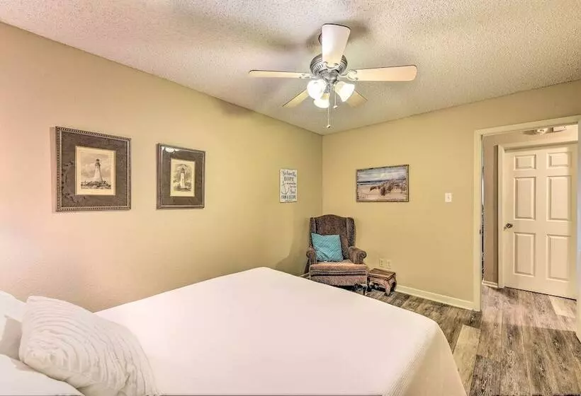 Abilene Home W/bbq & Pvt Yard, 1 Mi To Acu!