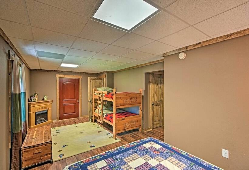 Rustic Andrews Cabin Rental W/ Deck + Fire Pit!