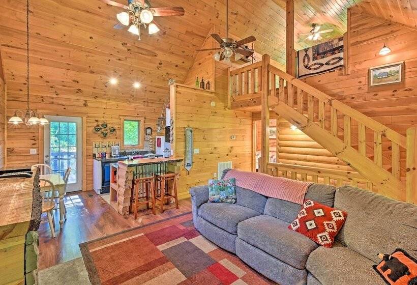 Rustic Andrews Cabin Rental W/ Deck + Fire Pit!