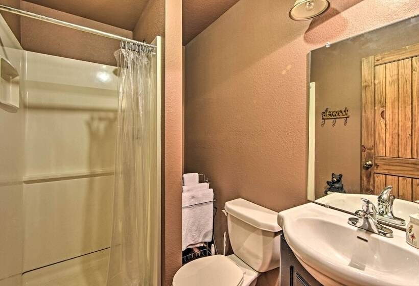 Rustic Andrews Cabin Rental W/ Deck + Fire Pit!