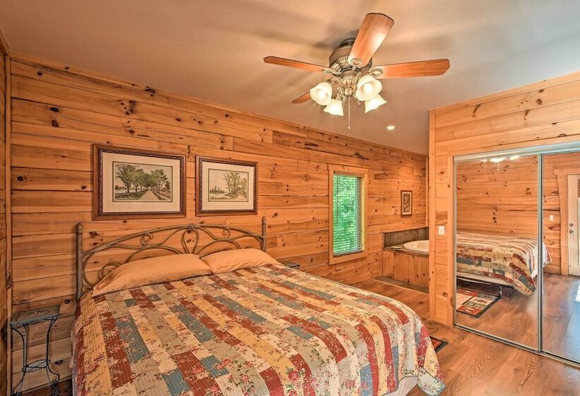 Rustic Andrews Cabin Rental W/ Deck + Fire Pit!