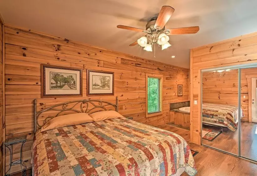 Rustic Andrews Cabin Rental W/ Deck + Fire Pit!