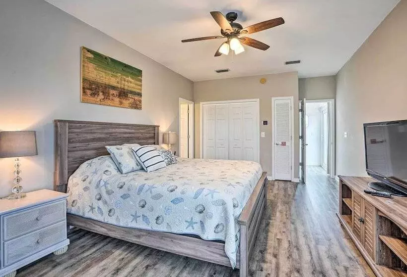 Awesome St George Island Home, Walk To Beach!