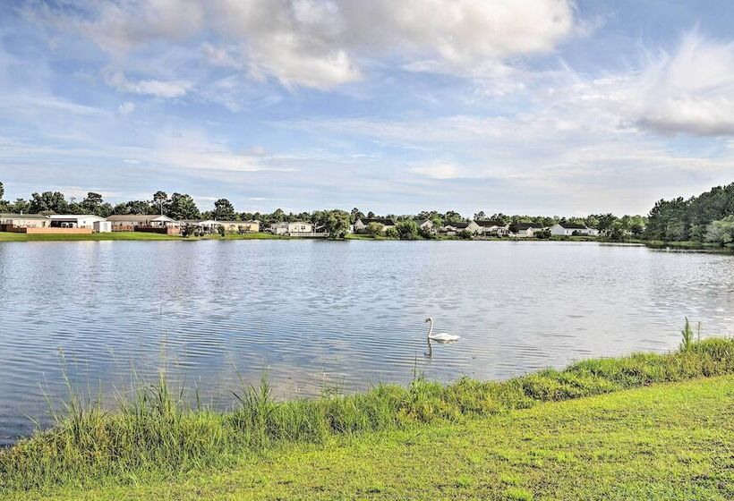 Pet Friendly Home W/ Fire Pit In Myrtle Beach