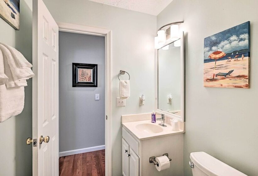 Pet Friendly Home W/ Fire Pit In Myrtle Beach