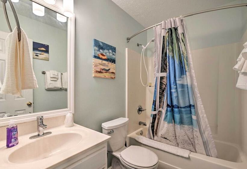 Pet Friendly Home W/ Fire Pit In Myrtle Beach