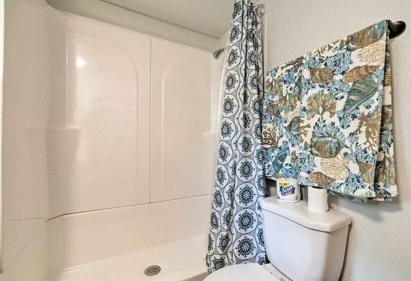 Cabin W/fire Pit, Walk To Steinhatchee River!