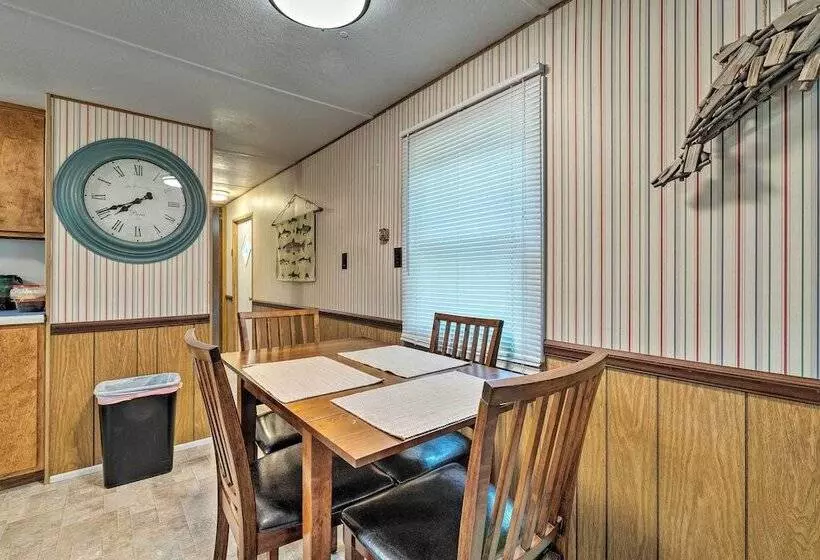 Cabin W/fire Pit, Walk To Steinhatchee River!