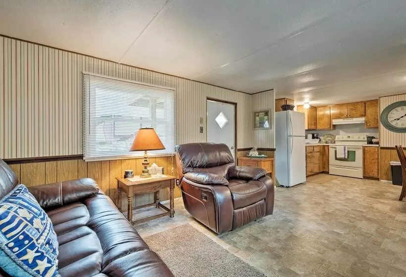 Cabin W/fire Pit, Walk To Steinhatchee River!