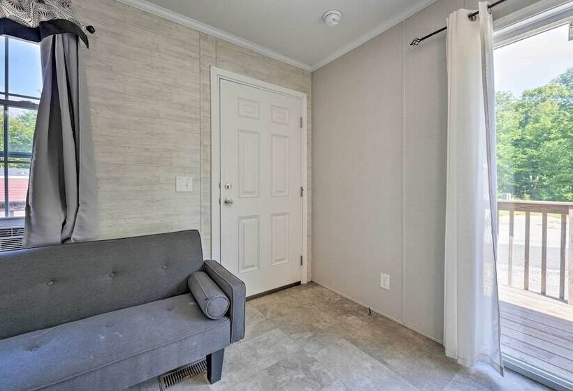 Cassopolis Cabin W/ Lake & Fishing Access!