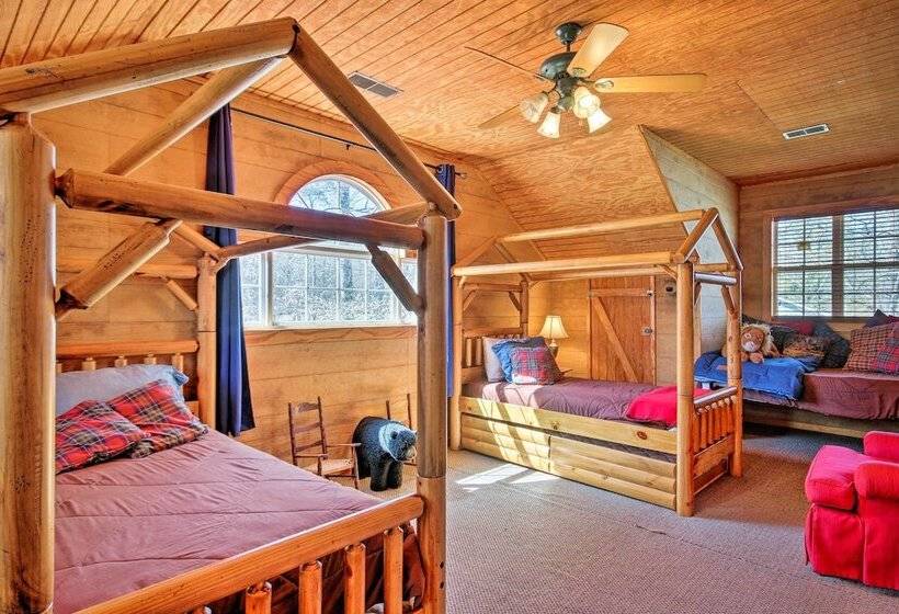 Charming Waterfront Ridgeway Cabin W/ Dock!