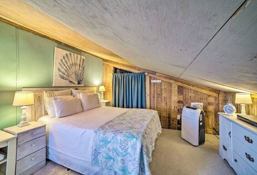 Coastal Perry Cottage ~ 2 Mi To Boat Ramp!