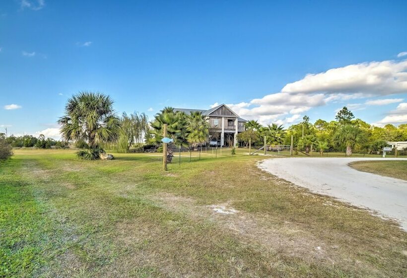 Coastal Perry Cottage ~ 2 Mi To Boat Ramp!