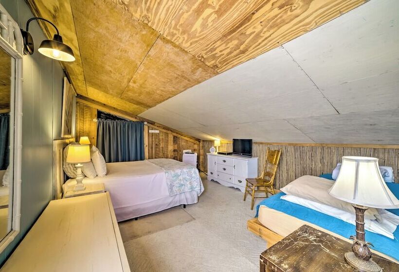 Coastal Perry Cottage ~ 2 Mi To Boat Ramp!