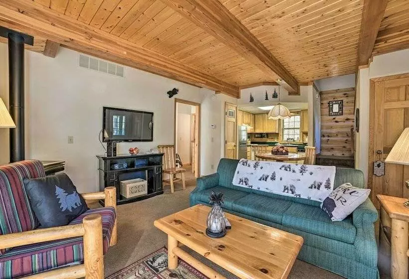 Cozy Lewiston Hideaway: Golf, Ski & Fish!
