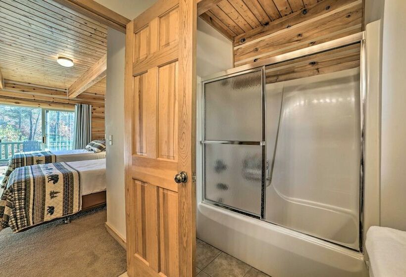 Cozy Lewiston Hideaway: Golf, Ski & Fish!