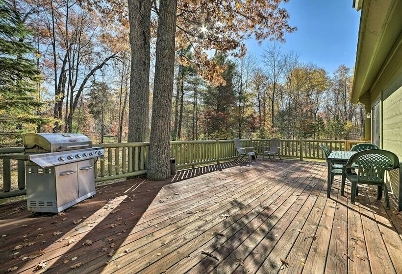 Cozy Lewiston Hideaway: Golf, Ski & Fish!