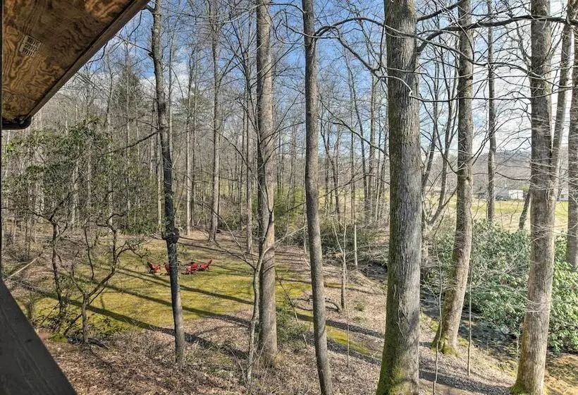 Creekside Marietta Cabin Retreat W/ Fire Pit!