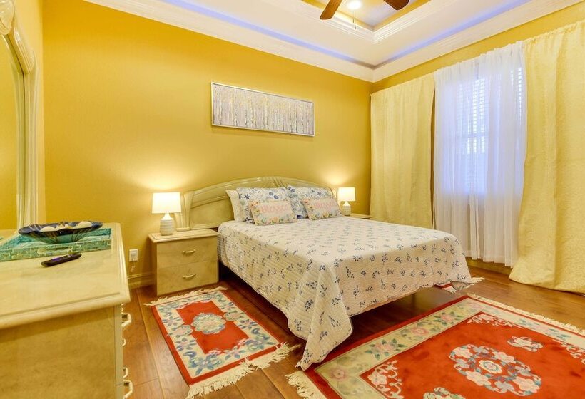 Elegant Venice Home W/ View   Walk To Beach!