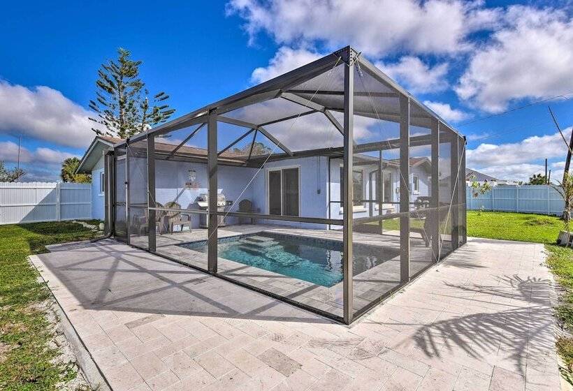 Englewood Escape W/ Screened In Pool & Grill!