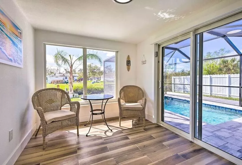 Englewood Escape W/ Screened In Pool & Grill!