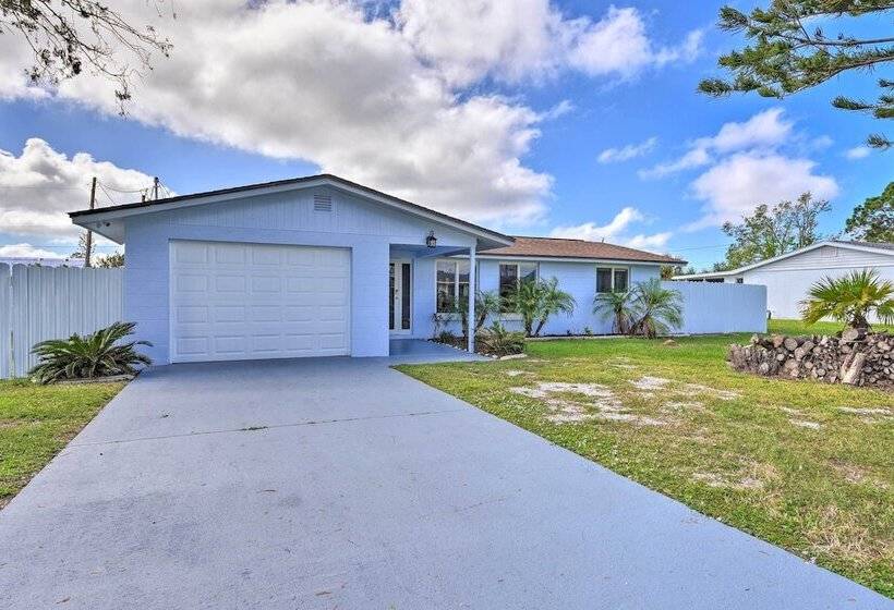 Englewood Escape W/ Screened In Pool & Grill!