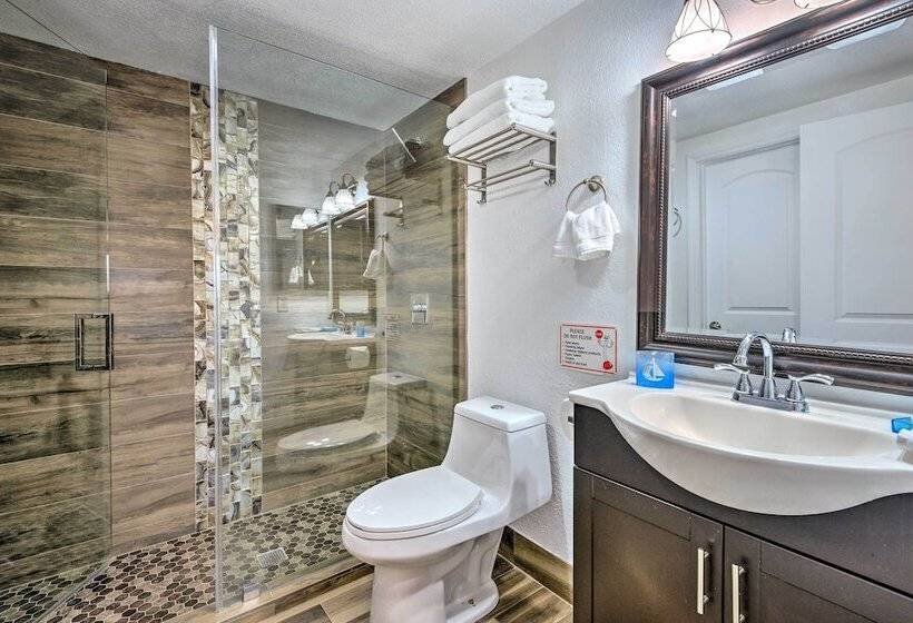 Englewood Escape W/ Screened In Pool & Grill!