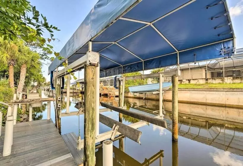 Englewood Home On Canal: Boat To Lemon Bay!