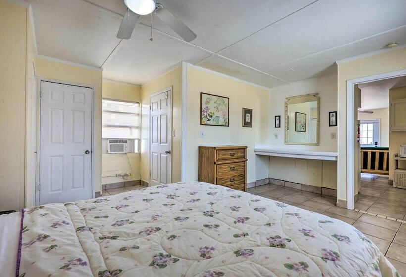 Beachfront Cottage In St Augustine   Pet Friendly!