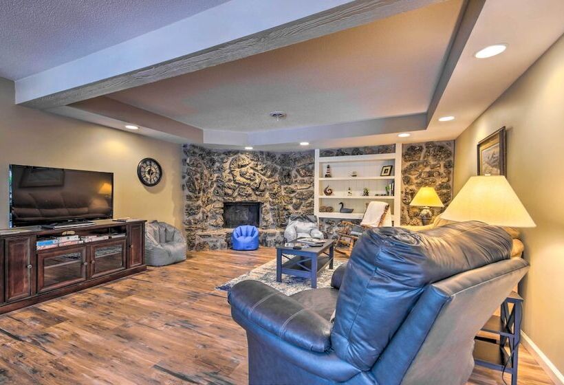 Porch, Dock & Deck: Lake Of The Ozarks Oasis!