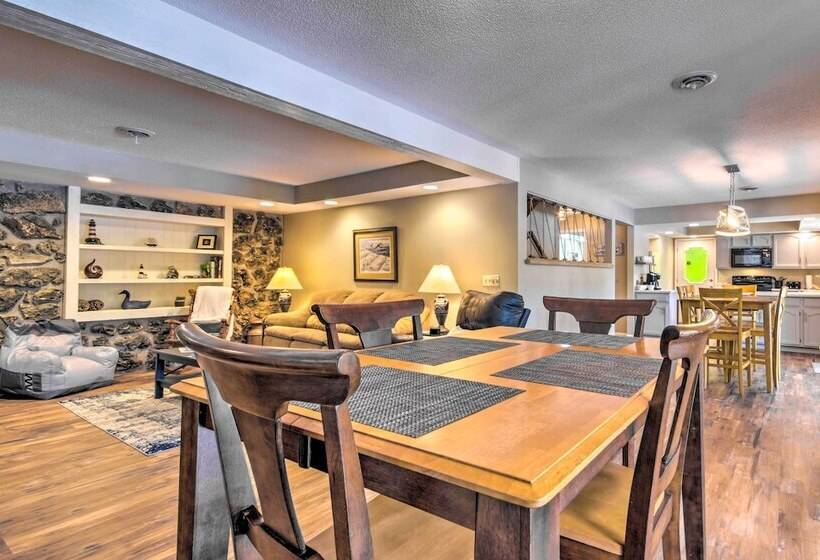 Porch, Dock & Deck: Lake Of The Ozarks Oasis!