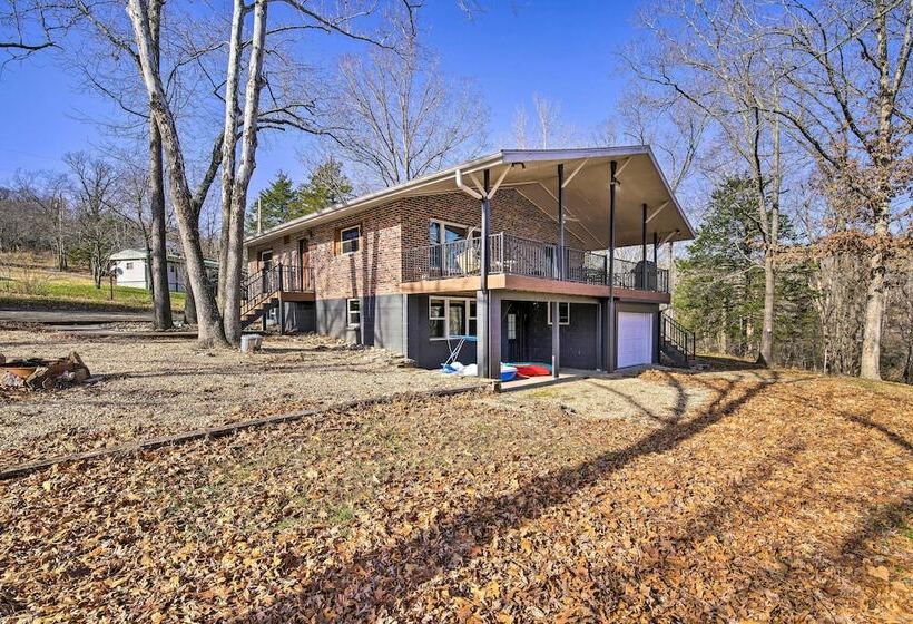 Lakeside Abode: 13 Mi To Silver Dollar City!