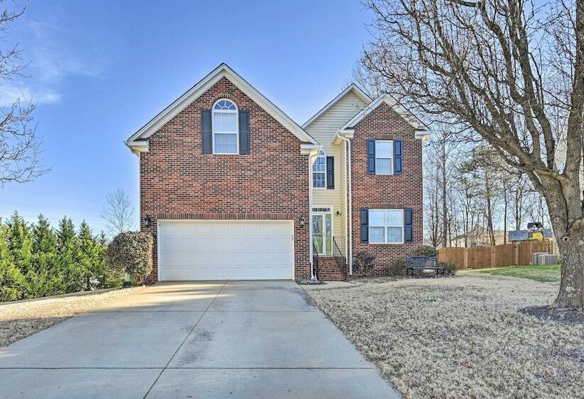 Mauldin Home ~ 11 Mi To Downtown Greenville!