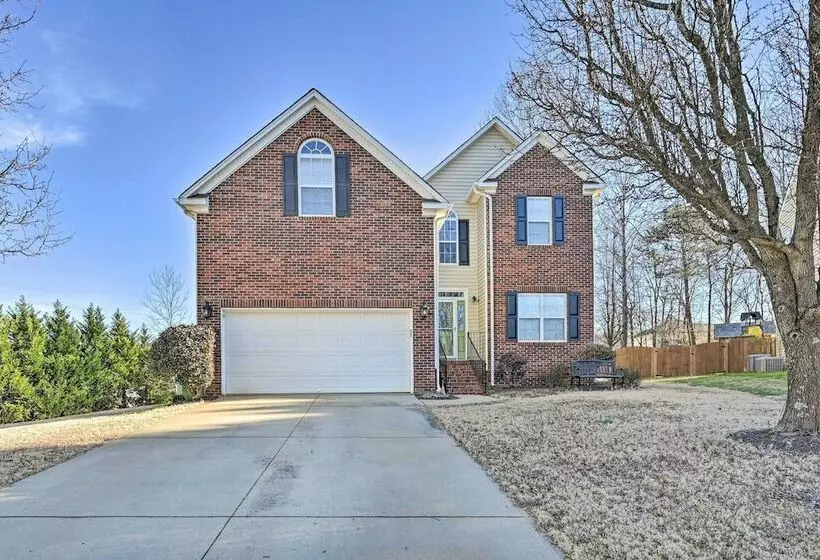 Mauldin Home ~ 11 Mi To Downtown Greenville!