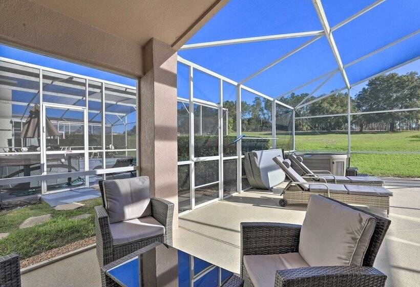 Private Pool & Hot Tub: Modern Davenport Home!