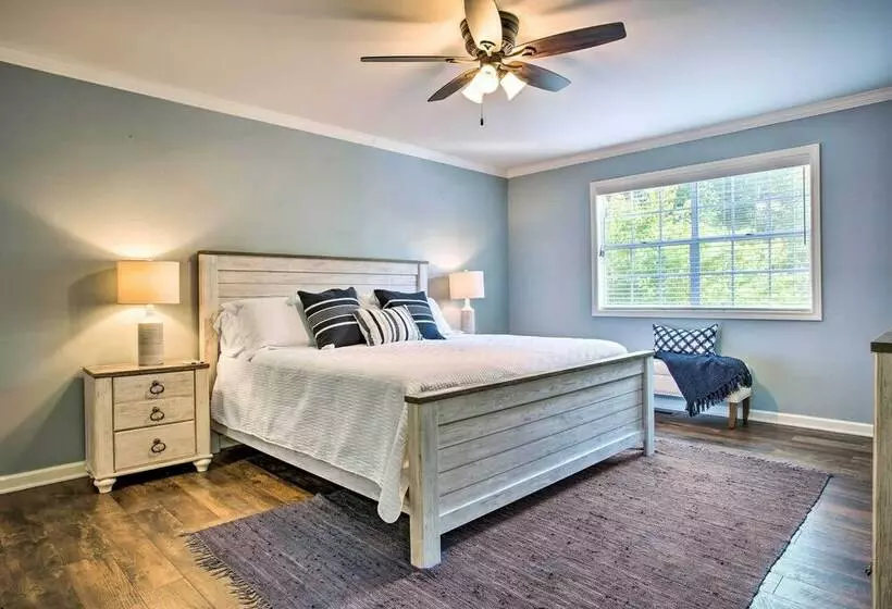 Modern Home W/ Yard + Deck, 1 Mi To Clemson U!