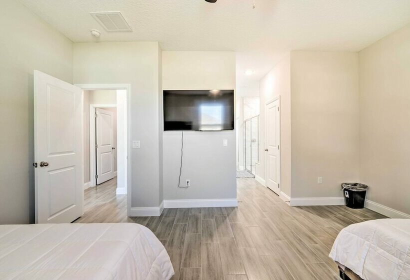 Modern Poinciana Home, 18 Mi To Disney!