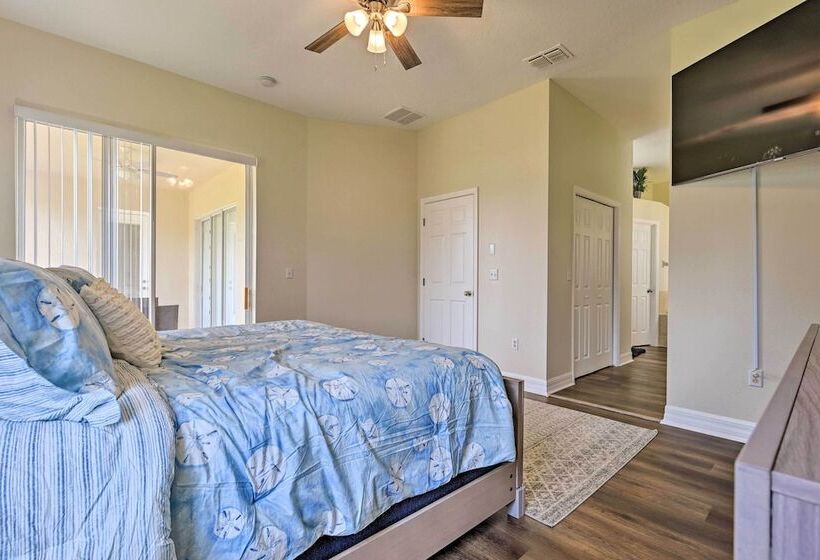 Modern Retreat W/ Screened Porch & Game Room!