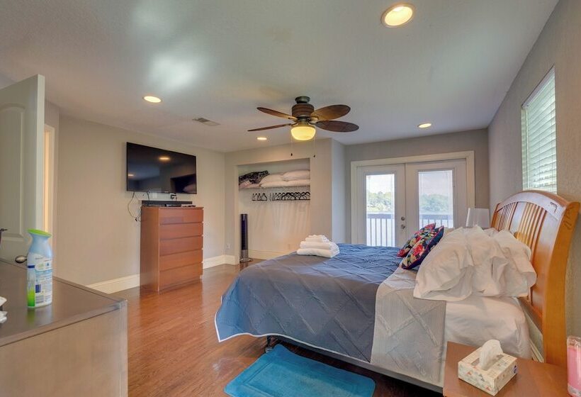 Ocklawaha Lake House W/ Private Hot Tub & Views!