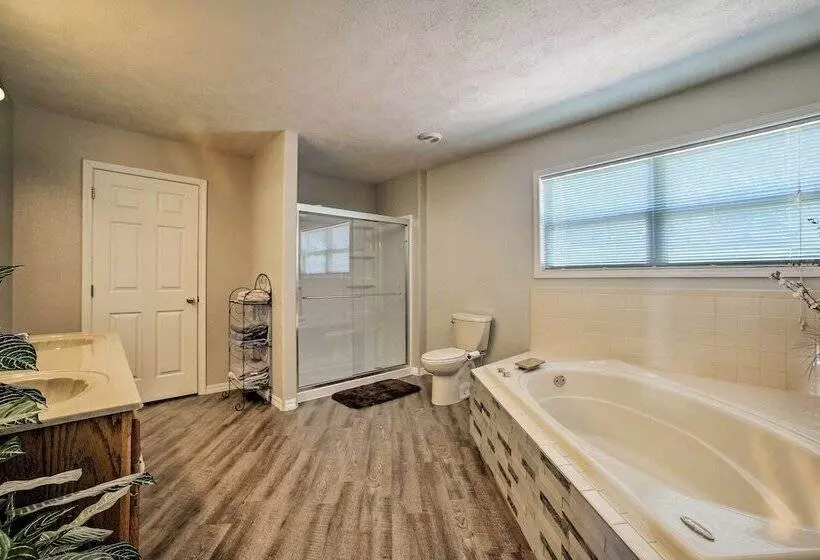 Pet Friendly, Lakefront Home In Golden W/ Patio!