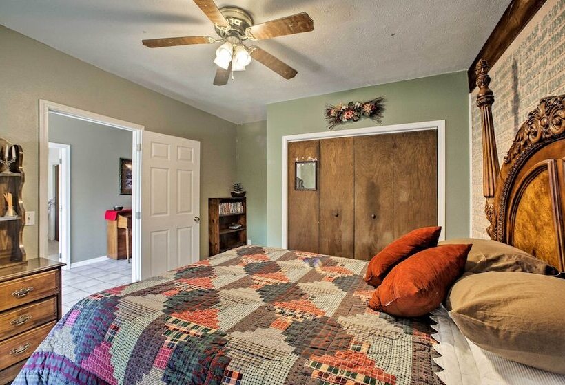 Pet Friendly, Lakefront Home In Golden W/ Patio!