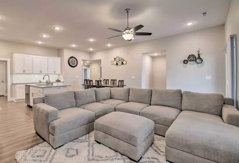 Pet Friendly Ozark Home W/ Yard & Patio