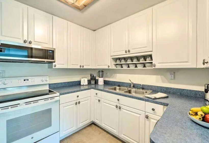 Punta Gorda Retreat Near Historic Downtown!