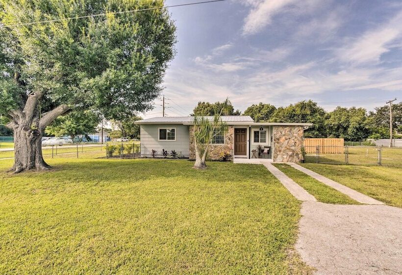 Punta Gorda Retreat Near Historic Downtown!