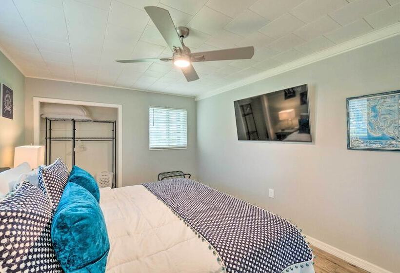 Punta Gorda Retreat Near Historic Downtown!