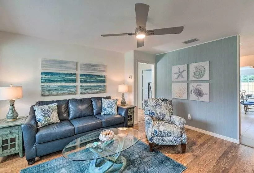 Punta Gorda Retreat Near Historic Downtown!
