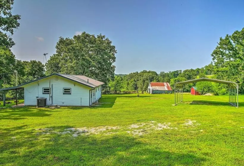 Quiet Country Home In Ava With Chic Interior!