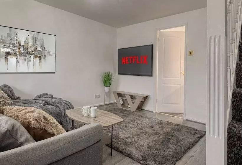 レジデンス Lovely 3 Bed Cosy House In Greater Manchester